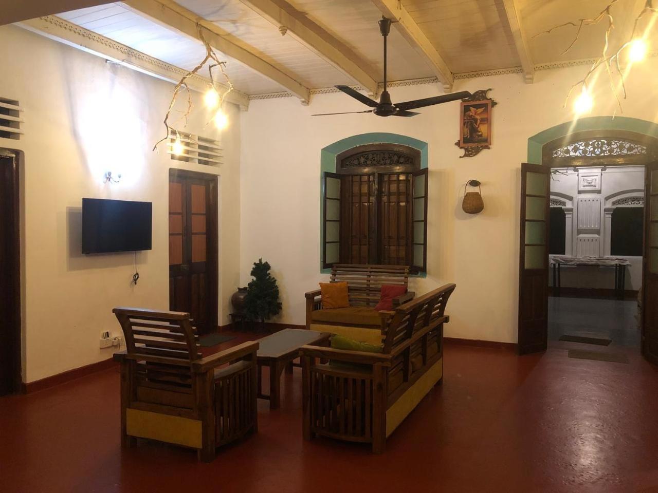 Casa Del Ceylon Apartment ฮิกคาดูวา ภายนอก รูปภาพ