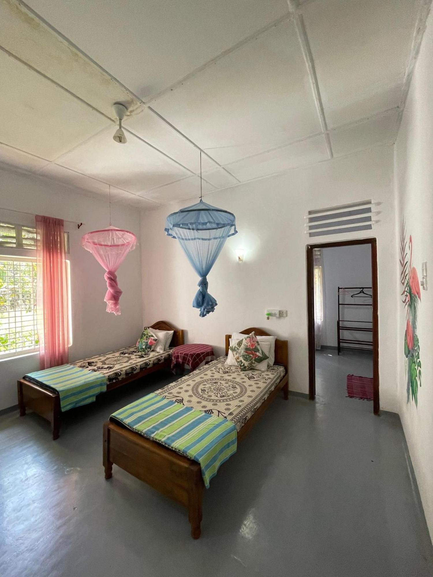 Casa Del Ceylon Apartment ฮิกคาดูวา ภายนอก รูปภาพ